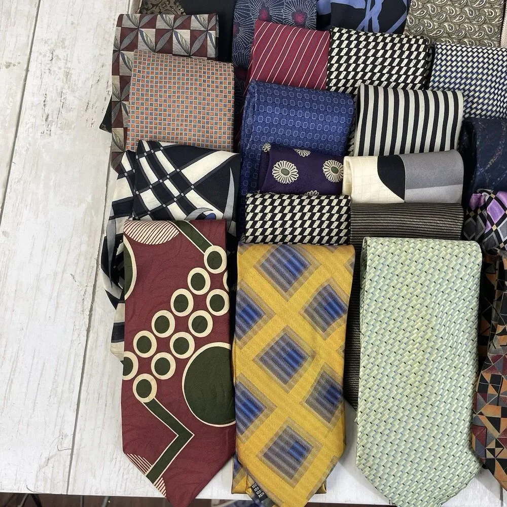 Huge Lot Bundle Mens Neck Ties 62 - 100% Silk Various Brands Vintage & Modern